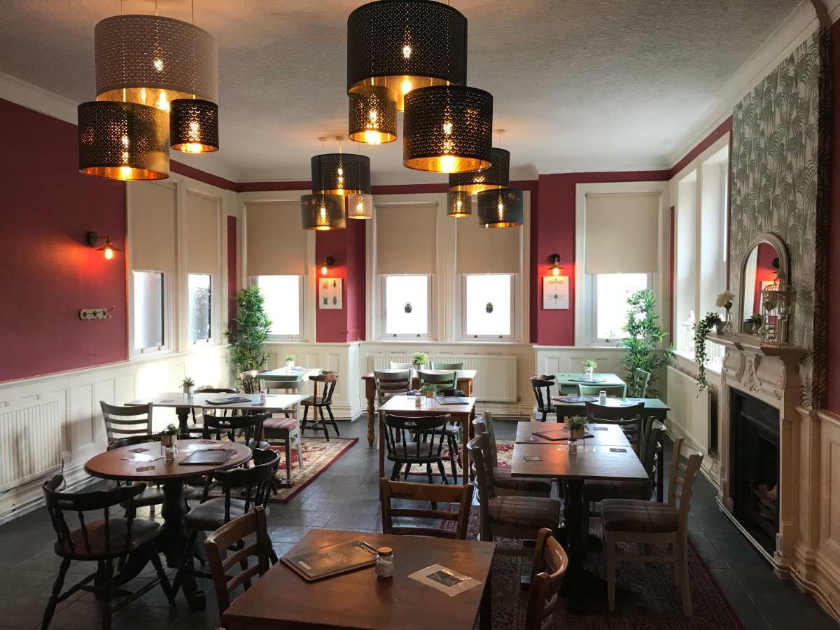 The Newbridge Hotel المظهر الخارجي الصورة